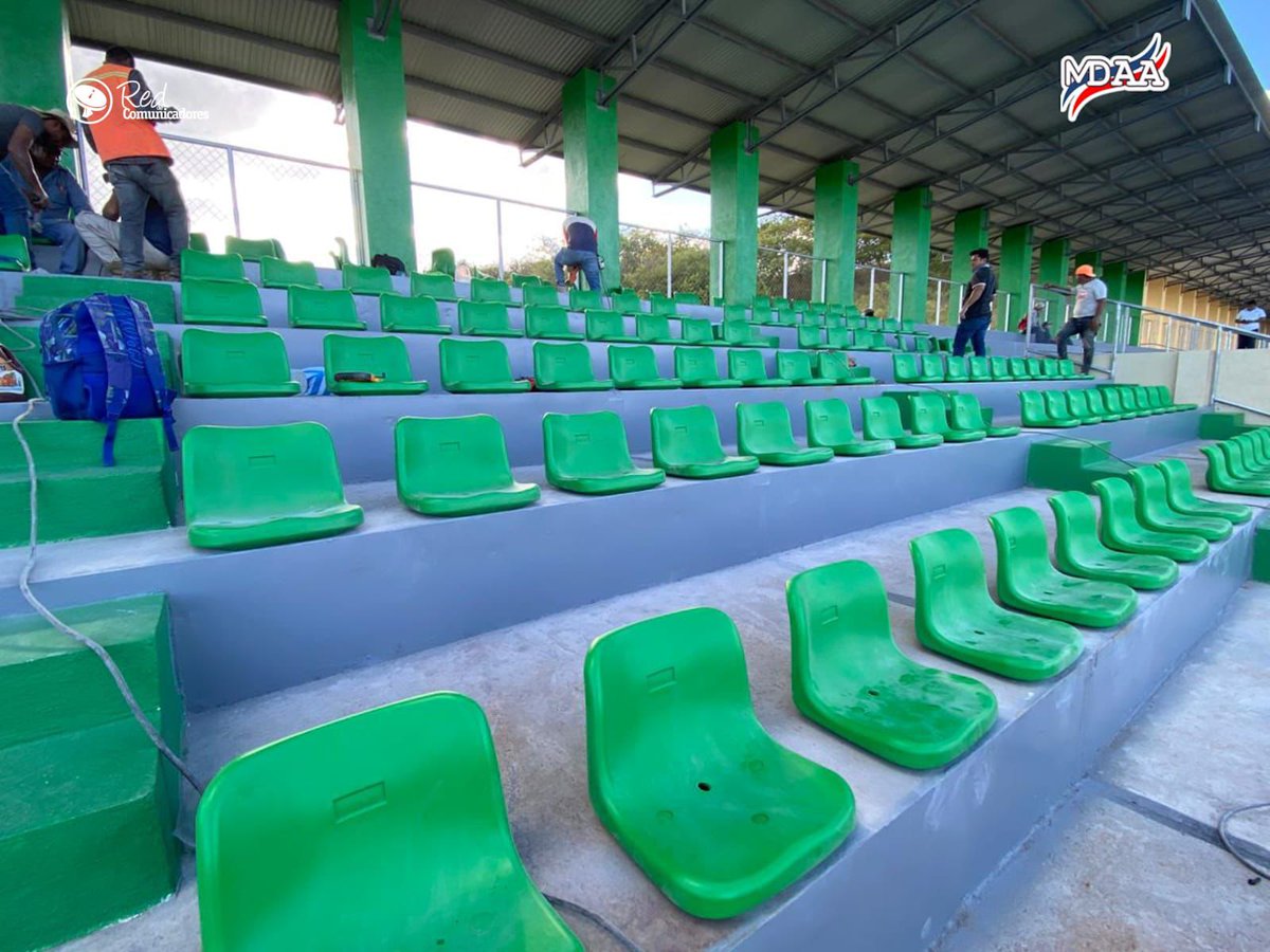 Así Avanza la Construcción del Estadio de Fútbol Campo de #Juigalpa, #Chontales gracias al Buen Gobierno que dirigen el Comandante Daniel y la Cra. Rosario. 🏟️⚽🏗️