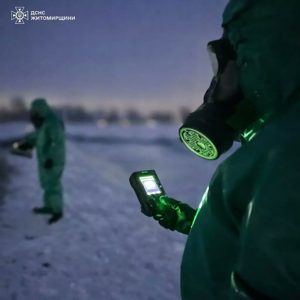 ElevateUkraine's tweet photo. Winter in Ukraine is being weaponized.
Russian attacks on energy infrastructure have left millions without power and heating in freezing temperatures. Homes are dark. Families sleep in coats. Hospitals depend on generators.
And still — Ukraine stands strong.
Help keep people warm https://t.co/5fE8lChBb5