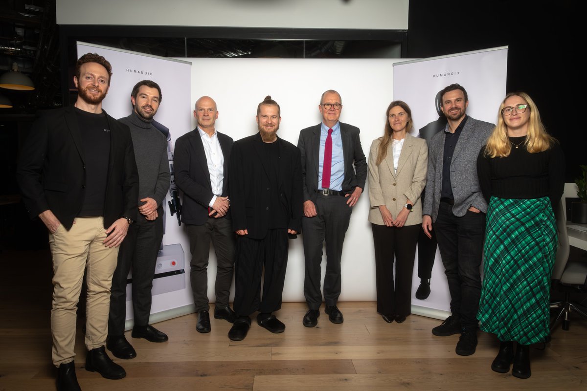 This week, we proudly welcomed Science Minister Lord Vallance to our Humanoid HQ in London.

As a robotics company headquartered in the UK, we are proud to help bring the country onto the global stage of innovation.

Thank you <a href="/SciTechgovuk/">Department for Science, Innovation and Technology</a> for the open dialogue and shared