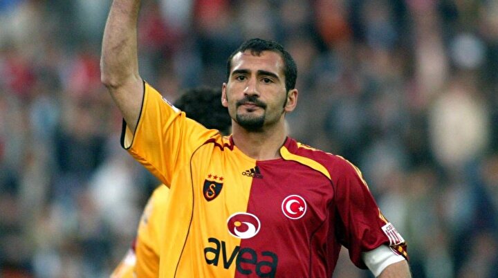 Galatasaraylı eski futbolcu Ümit Karan tutuklandı.
Konuyla ilgili ayrıntılı ve heyecanlı açıklamaları,
Sabah gazetesi, Merve Tokaz, Ali Sami Yen Haber ve Timur Kuban'dan bekliyoruz. 
Sehven de olur. Merakta bırakmayın bizi...