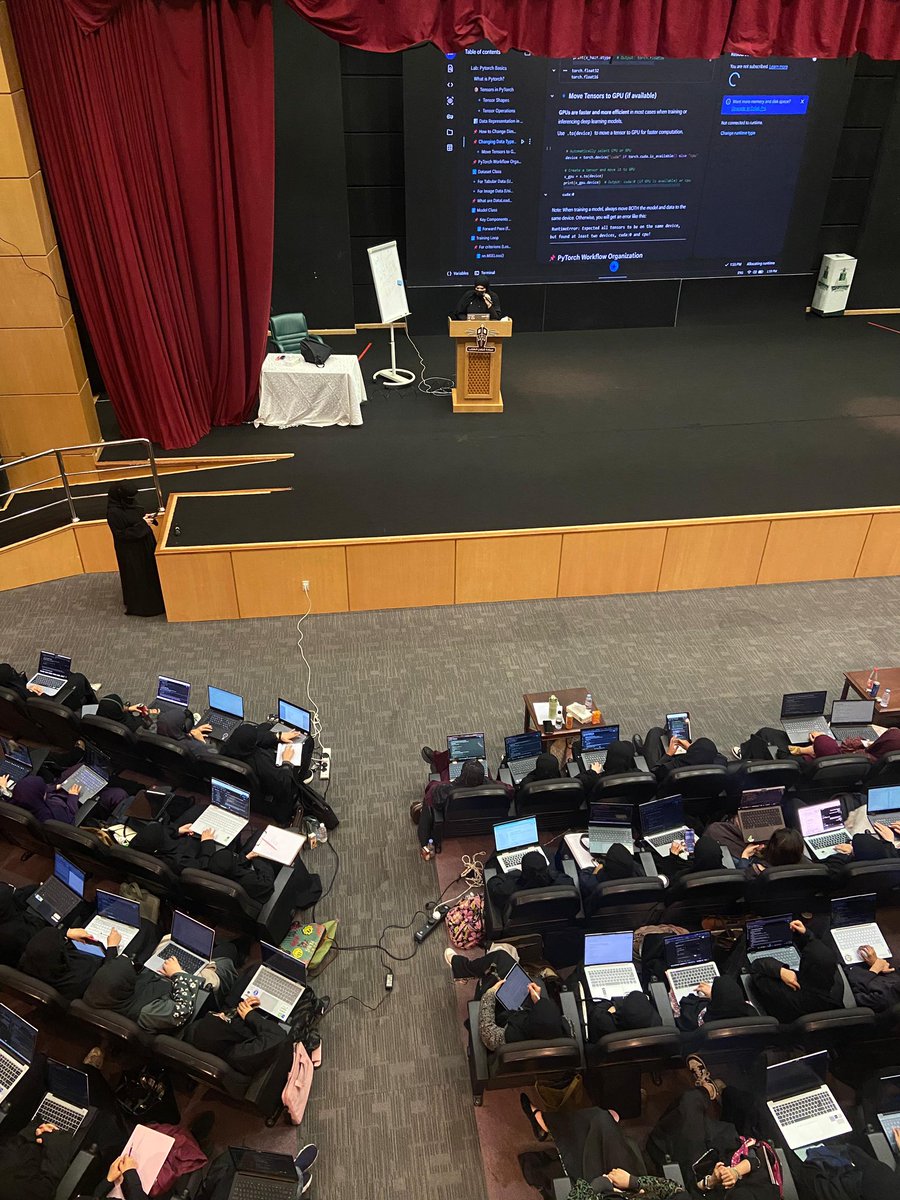 Yara 🎆 tweet media