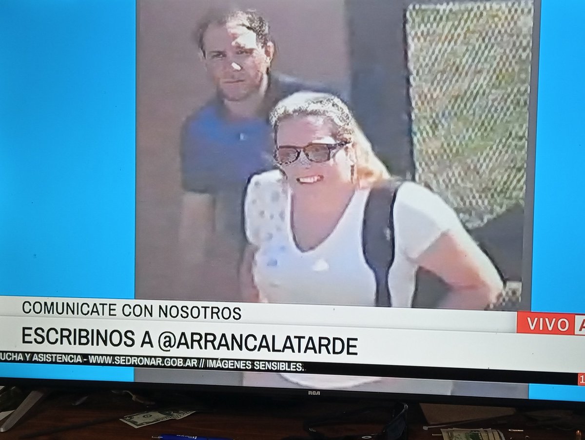 Estos dos ladrones  ROBAN A PERSONAS MAYORES   SI LYS CONOCES  COMUNICAR  A24 FUE EN ZONA ISIDRO CASANOVA <a href="/A24/">A24</a>  @arrancalatarde  <a href="/LANACION/">LA NACION</a>