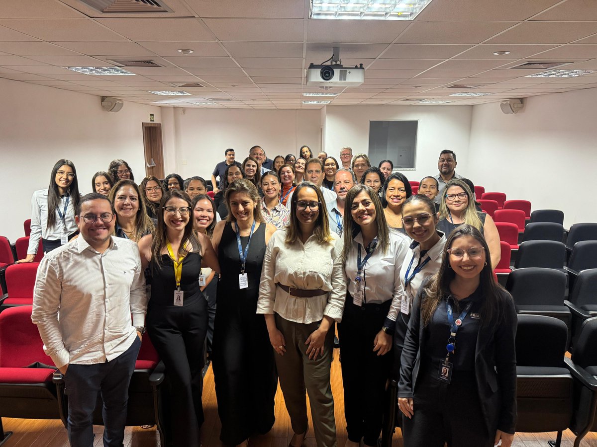 FriasNeto's tweet image. Na Frias Neto, acreditamos que um ambiente de trabalho saudável começa pelo diálogo e pela conscientização.

Tivemos a oportunidade de receber a Dra. Lígia Fernanda Marques para uma palestra sobre assédio, conduzida de forma clara, acessível e extremamente enriquecedora.