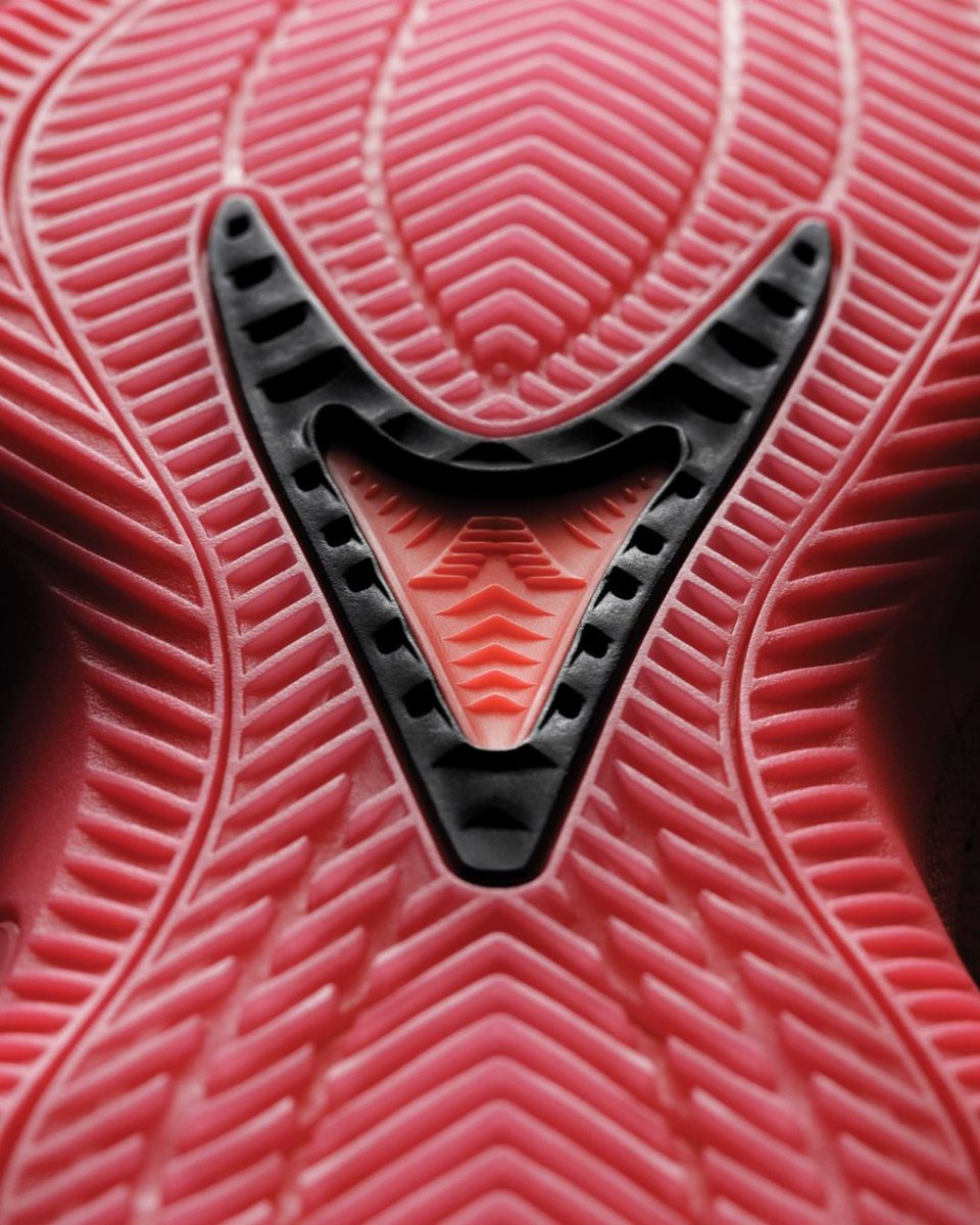 footlocker's tweet image. Soft color. Savage game. 💕 

The Anthony Edwards 2 "Lucid Pink" is available now in-store and online a Foot Locker.