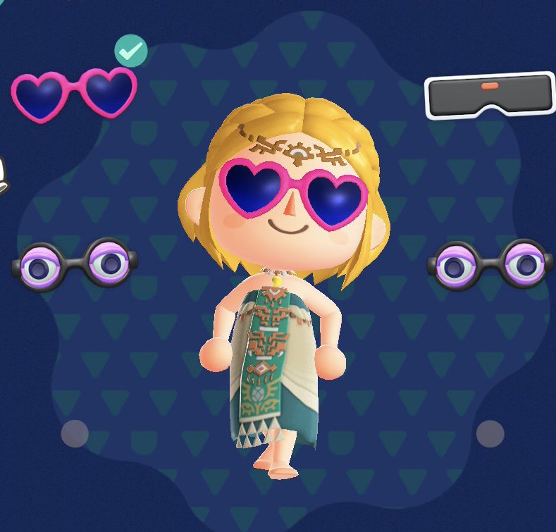 littlebirdzelda's tweet image. A fashion icon✨