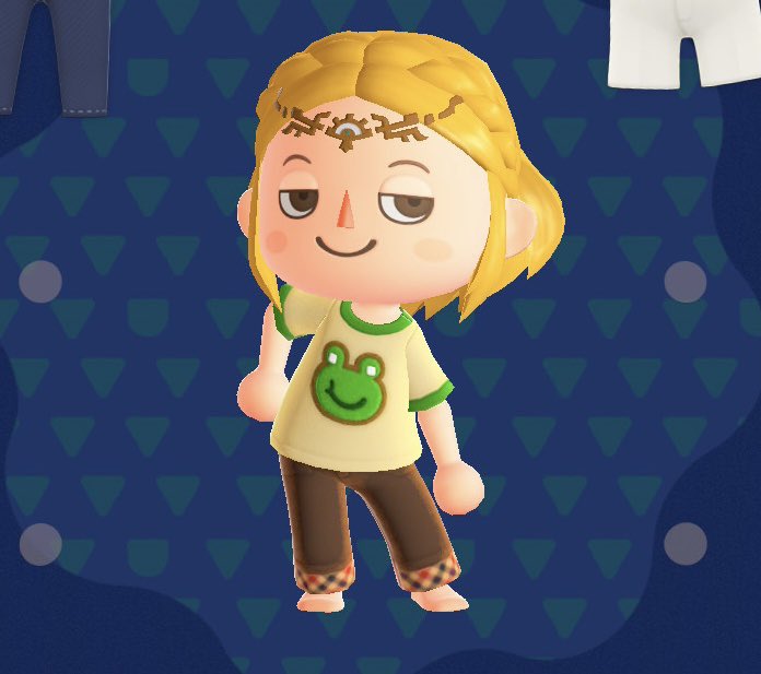 littlebirdzelda's tweet image. A fashion icon✨