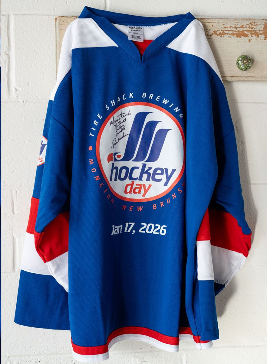 Stay Golden Custom® tweet media