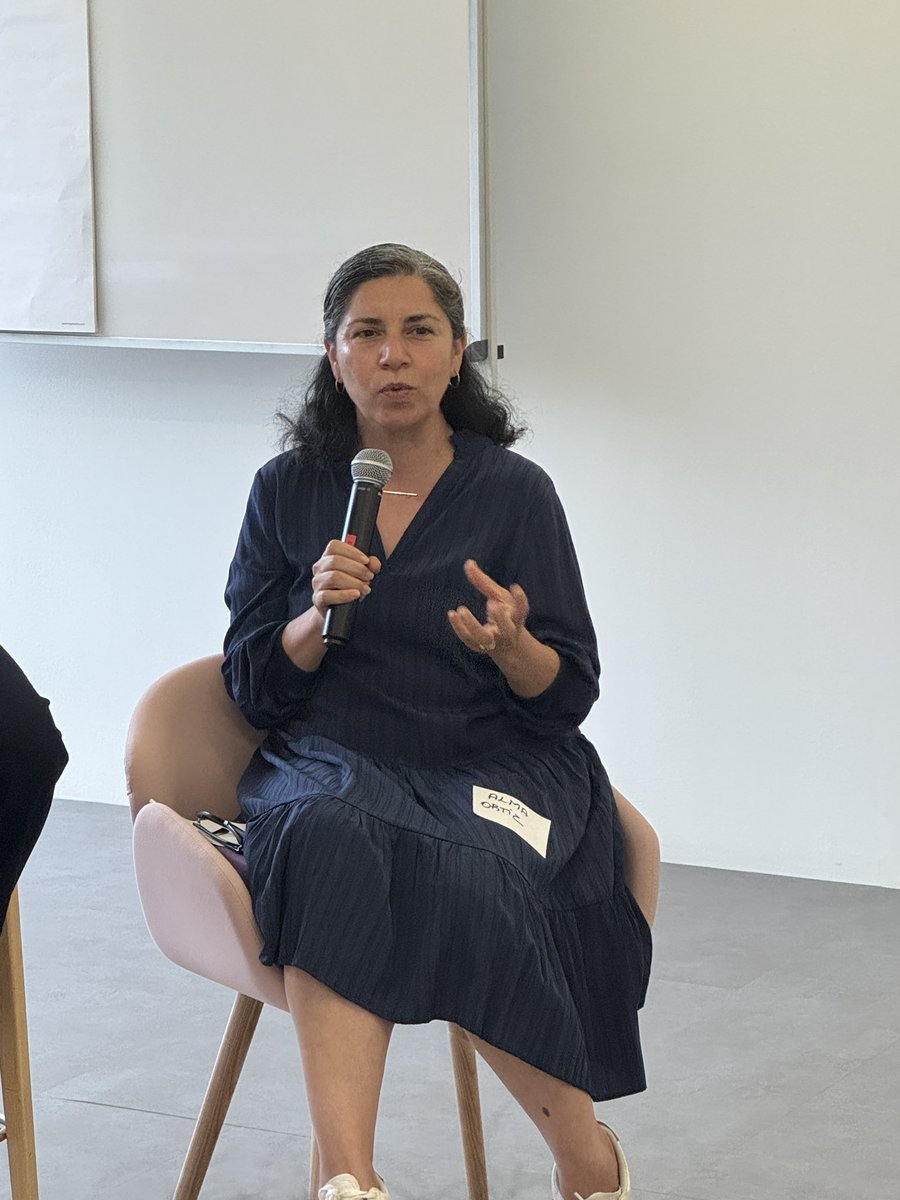 LeanInBCN's tweet image. Today we are #BackToBold with @RachelSThomas leading an interesting event where entrepreneur women are sharing their diverse journeys and their real stories #leaninbarcelona #lidera