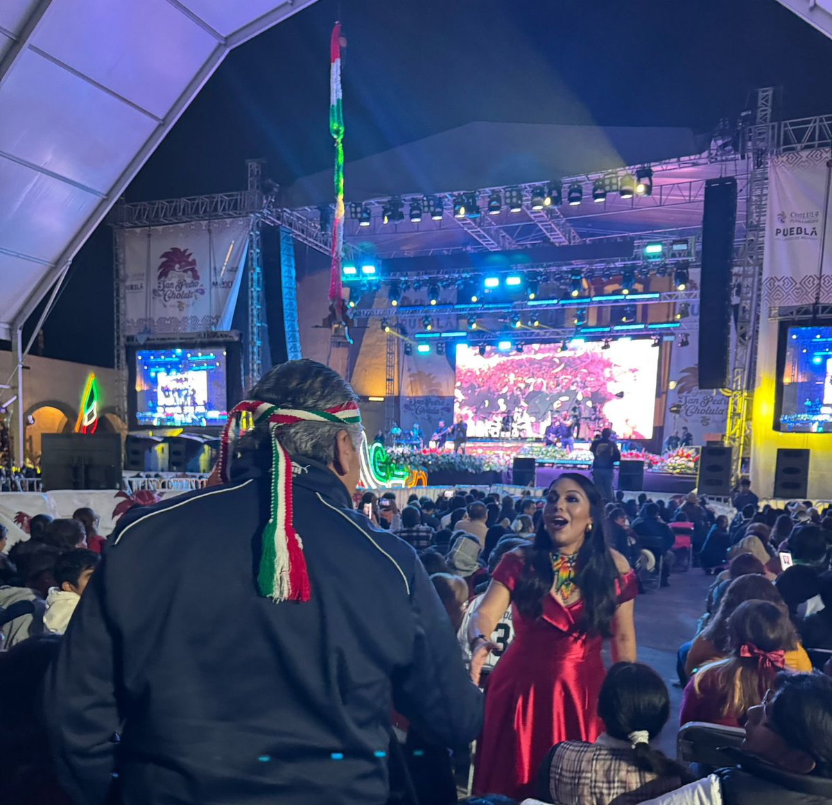 MirnaJimenez_'s tweet photo. “Orgullo Cetemista” el sindicato Luis Cabrera presente en el desfile del 215 Aniversario de la independencia 🇲🇽 con Unidad y Trabajo, hace 18 años logró su Toma de Nota, gracias a Domingo Rueda ☦️ y @leobardosoto de @CTMPuebla https://t.co/OQGibW9m1w