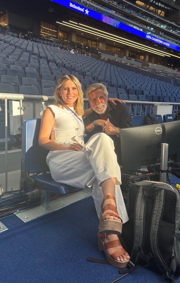 Margot_Dumont's tweet photo. On vous attend sur @canalplus avec @LaurentPaganel1 😘
Rdv dès 19h50 pour vous emmener sur ce Real Madrid / OM jusqu’au bout de la nuit 🔥. https://t.co/N8gy04OAci