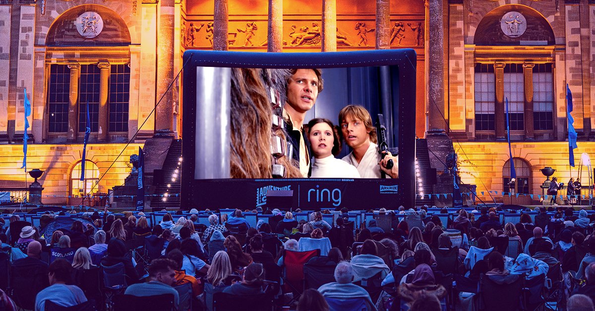 nottm_events's tweet image. #AdventureCinema brings outdoor movie experiences to @Newstead_Abbey this weekend! 🍿🏛️

Friday 19 September 💃 Dirty Dancing
Saturday 20 September 🌑 Star Wars: A New Hope
Sunday 21 September 🖊️ Bridget Jones's Diary

Find out more and book tickets: bit.ly/OutdoorCinemaN…