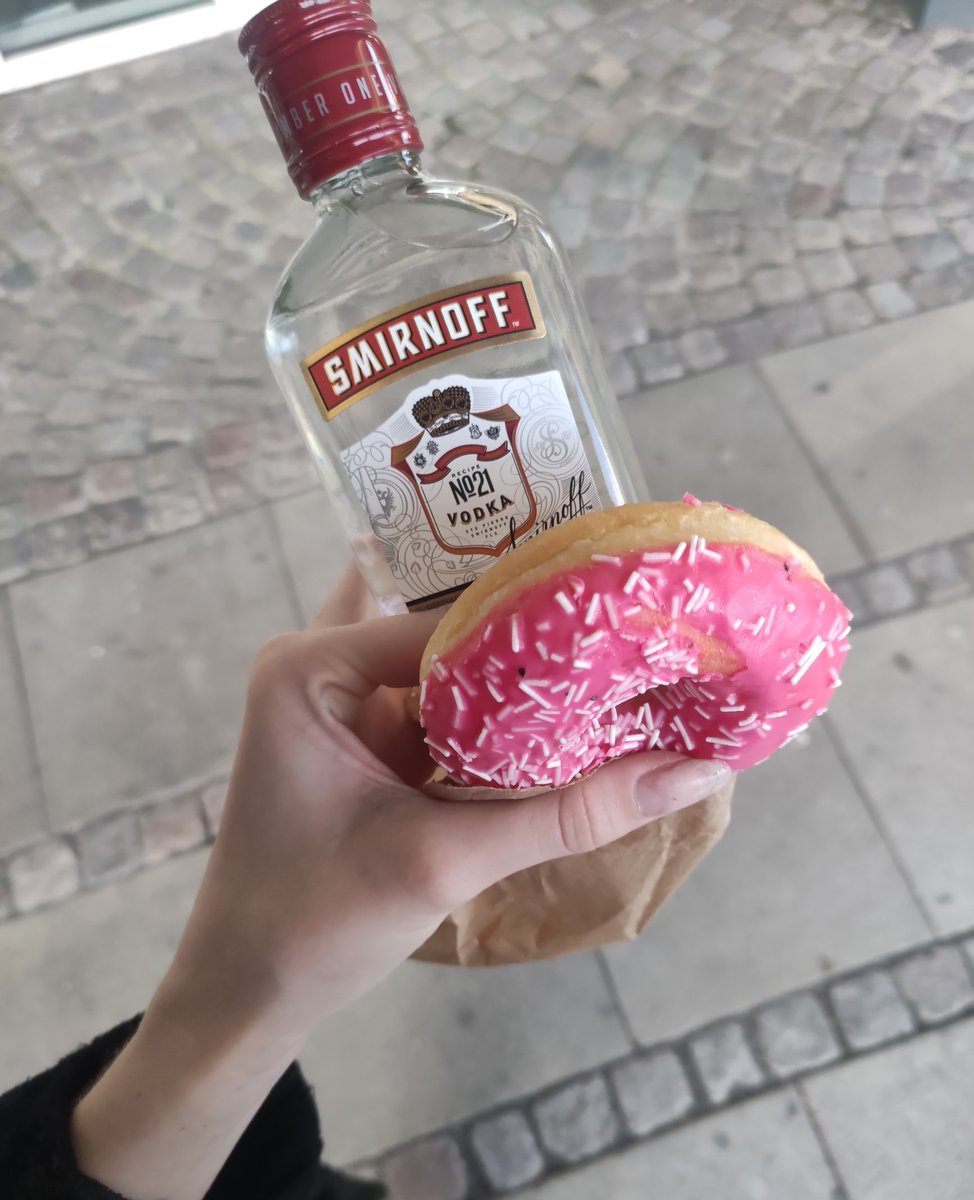 killvalll's tweet image. dinner:)