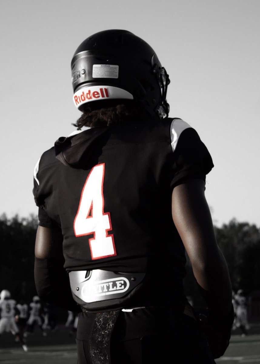 First 3 games of the season!

hudl.com/v/2ShH4D
2 TD
5 Targets 
5 Receptions (120+ Yards)
1 Pick
4 Pbu’s
6 Tackles (2 Solo)
Great blocking Wr