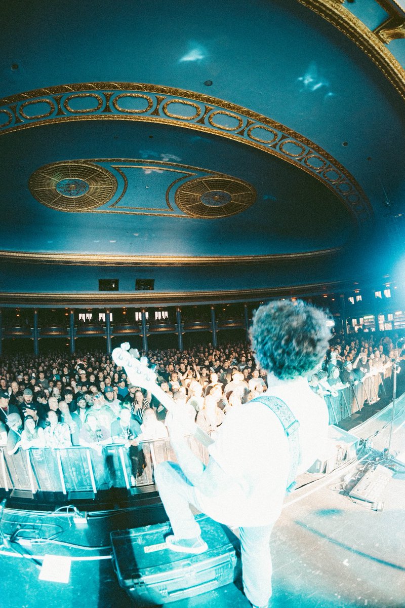 Dead Poet Society tweet media