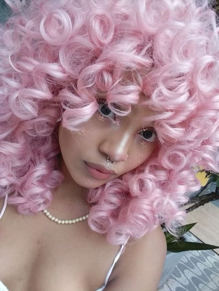 mina's hair is just like this in my mind actually