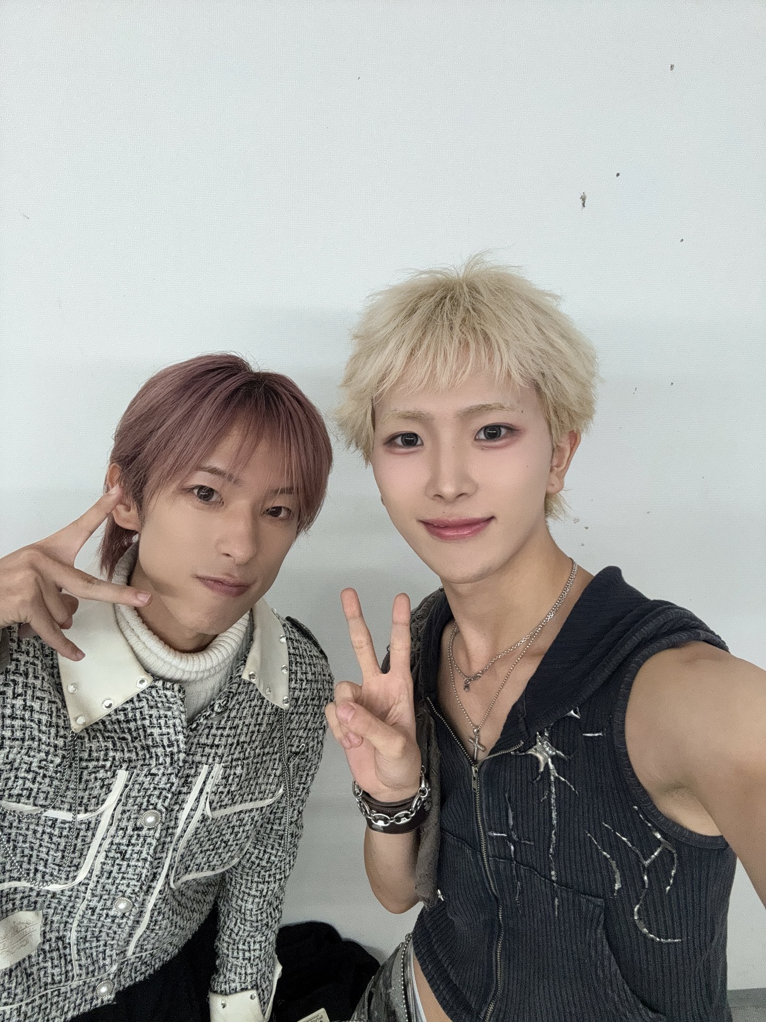 Hikari 【2xFE】(CHUANG ASIA S2 Trainee) (@Hikari_2xFE) / X