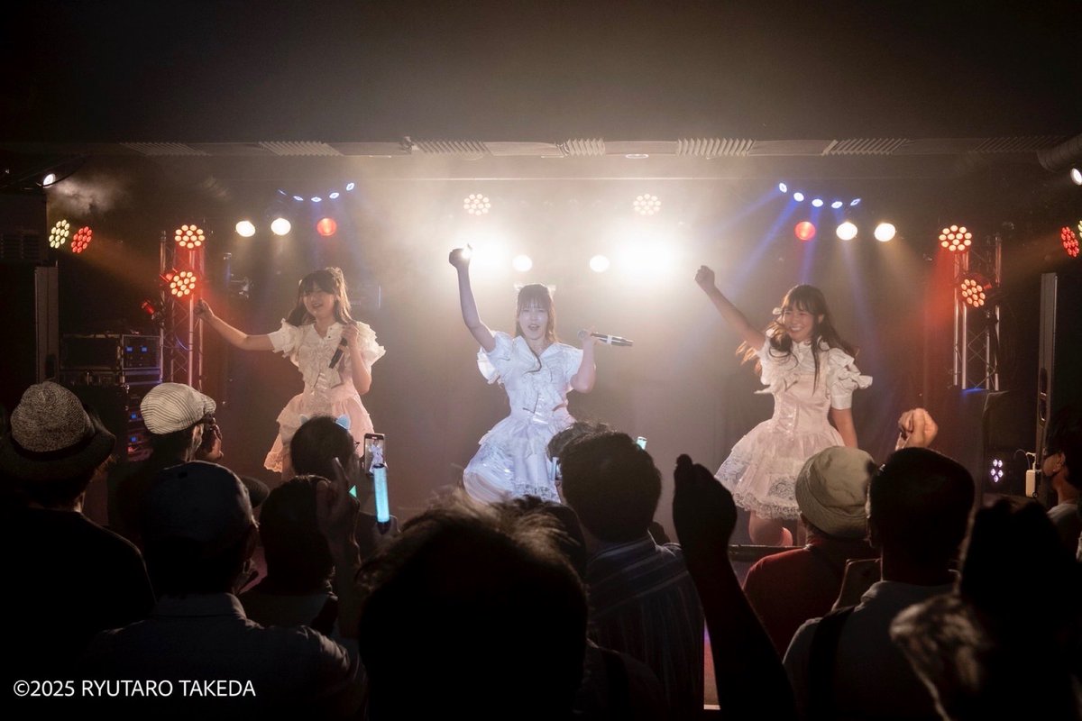 ゆめミてみるく。vol.27
〜Sweet Memorys〜
とっても楽しかった〜🎀✨！

OGメンでのグループ主催でも
本当にたくさんのみんなが集まってくれて、タイムスリップ空間やった₍ᐢ.ˬ.ᐢ₎🫧まさかのアンコールもびっくりでした🎤💓
アイドルがだいすきだよ〜！！
来年10周年も...ゆめミれるかな？☺️🫧