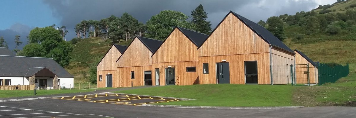 StrontianCSB's tweet image. Also not mentioned in the job advert is that you&apos;ll be headteacher in Scotland&apos;s first community-owned school building: designed, funded &amp;amp; built by local people) 👇