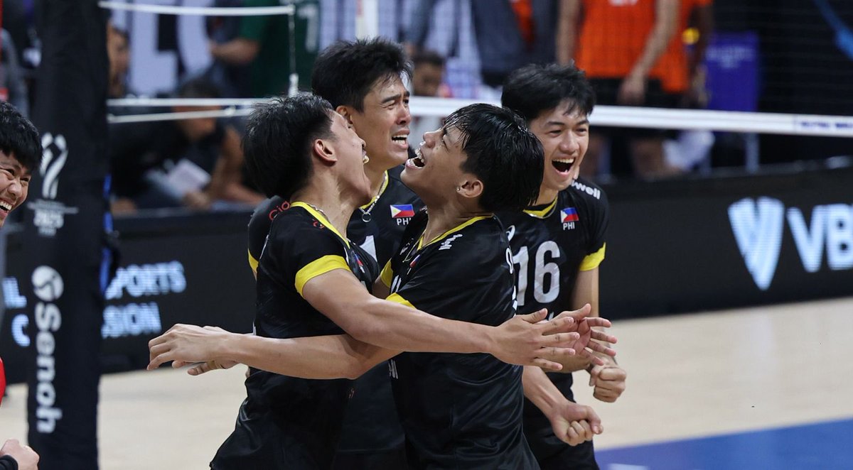 HISTORIC WIN! 🇵🇭🔥

Alas Pilipinas stuns African champions, Egypt, in 4 sets (29-27, 23-25, 25-21, 25-21) at the 2025 FIVB Men’s World Championship!

All teams in Pool A are now at 1-1. Pool A knockout matches on September 18!

#MWCH2025

Photo from philippineswch2025.com