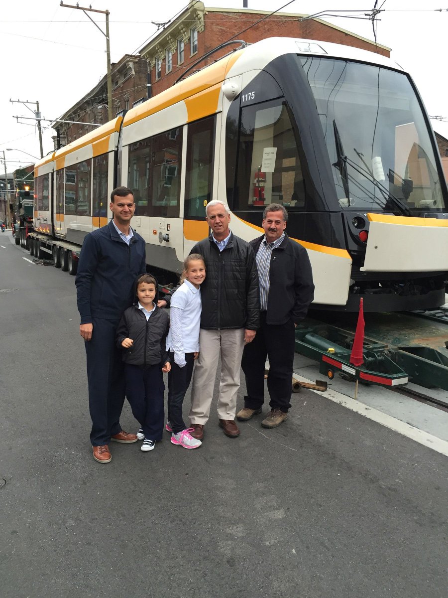 prusconstruct's tweet image. Our crews helped build the Cincinnati Streetcar—connecting our city with precision and care. Thank you for your impact.
#ThanksForBuilding #ConstructionAppreciationWeek #PrusProud