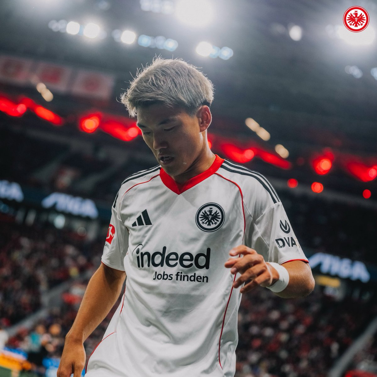 プーマブンデスリーガアイントラハト.フランクフルトLサイズ プーマブンデスリーガアイントラハト.フランクフルトLサイズ