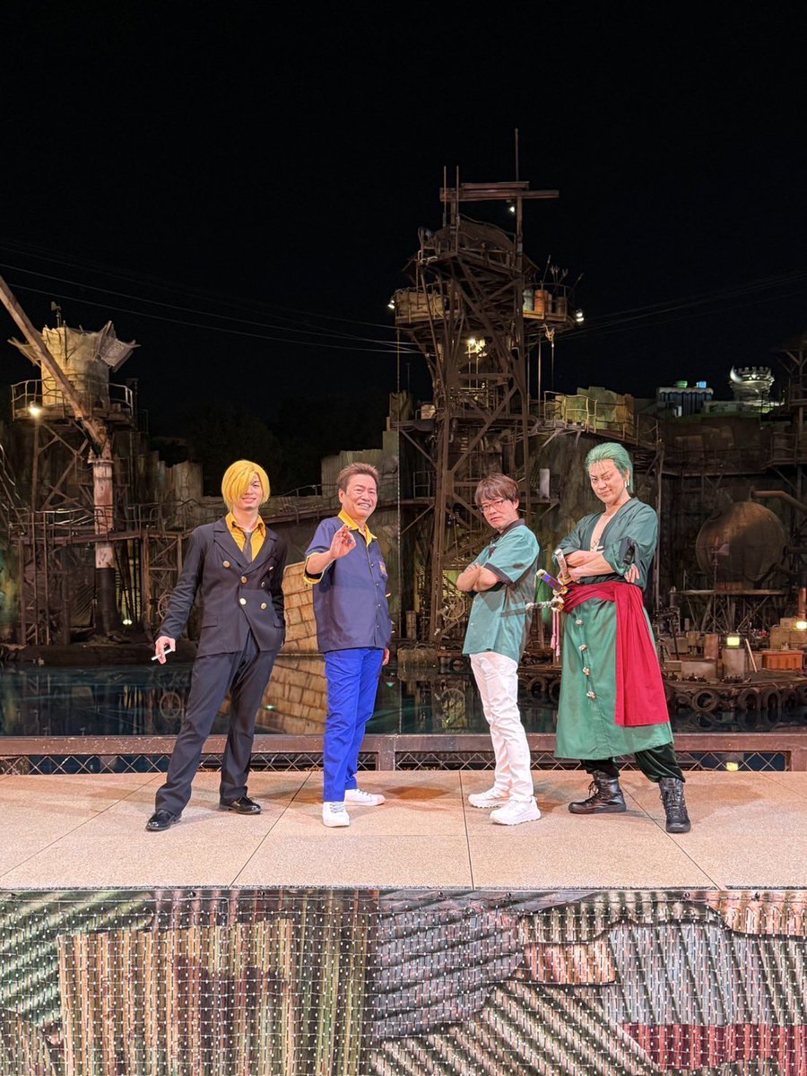 【USJにワンピキャスト登場🌏】

#USJ で10.6(月)まで開催中！
『ワンピース・プレミア・サマー』

昨日9.15(月祝)のプレミアショーに
ゾロ役 中井和哉さん
サンジ役 平田広明さんが登壇しました☀️
そのお写真がこちら！

#ONEPIECE