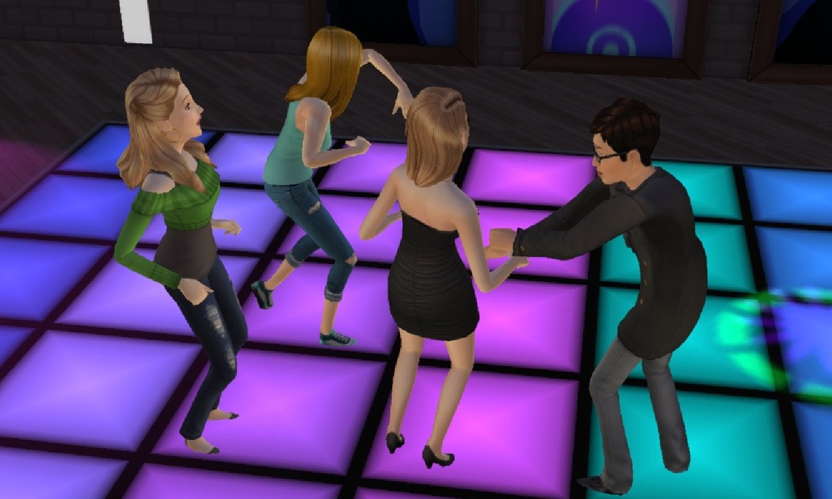 Sims_Mobile09's tweet image. 제임스 나 춤추러 온거야👯‍♀️