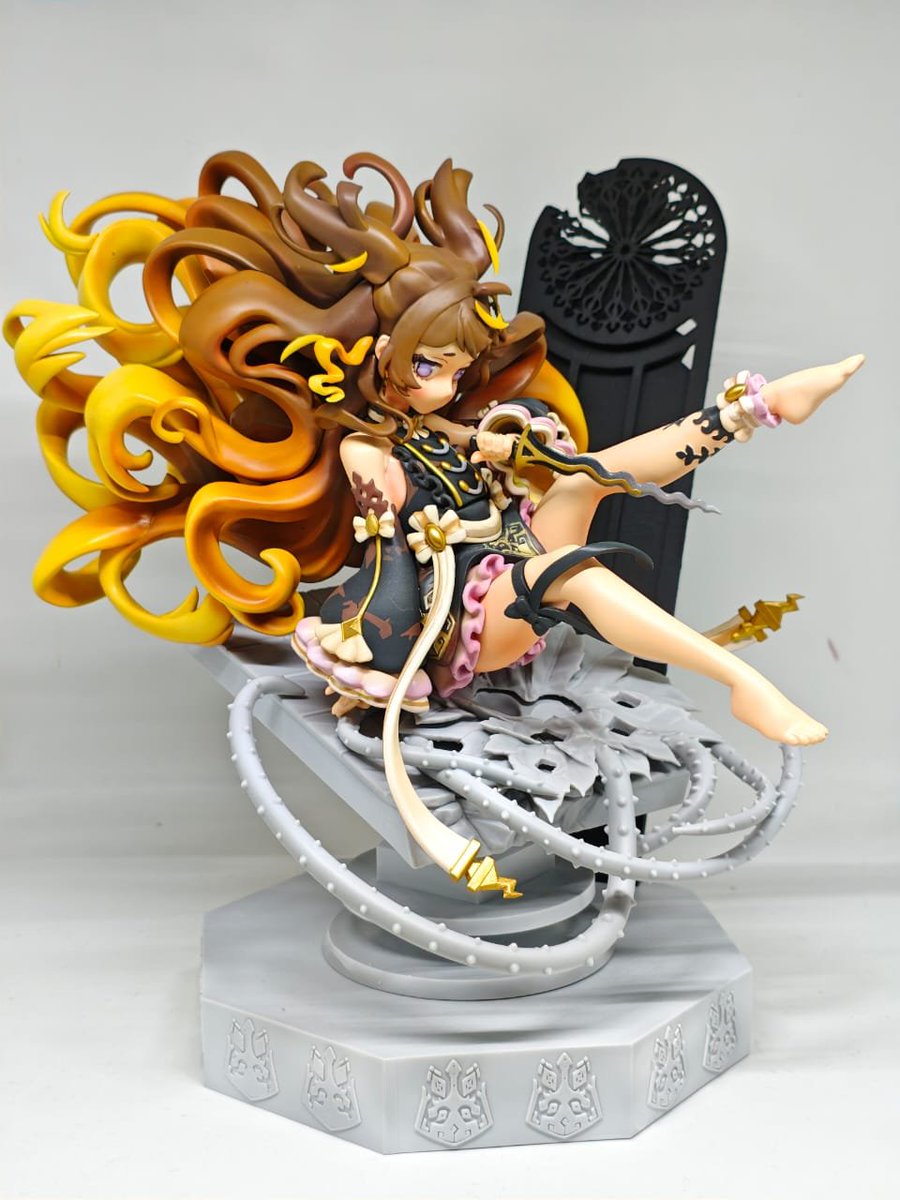 Vandalier85's tweet photo. i don't think we can sell this.......the material too expensive, the time to sand and painting too long

so people, this figure will be only one time only 
(i will release the 3D File for free of course as usual)

#anyatelier https://t.co/QF5lGHDiwb