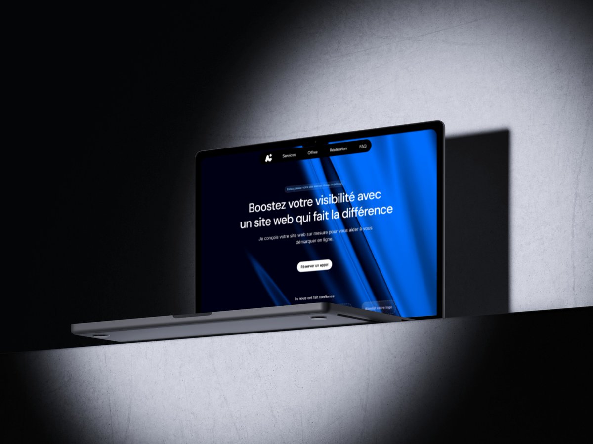 MatuiDesign's tweet image. Designing responsive experiences 💻📱
Desktop &amp;amp; mobile mockups → same brand, same impact.