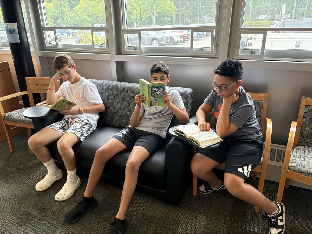 𝙴𝙼𝚂𝙼𝚎𝚍𝚒𝚊 tweet media