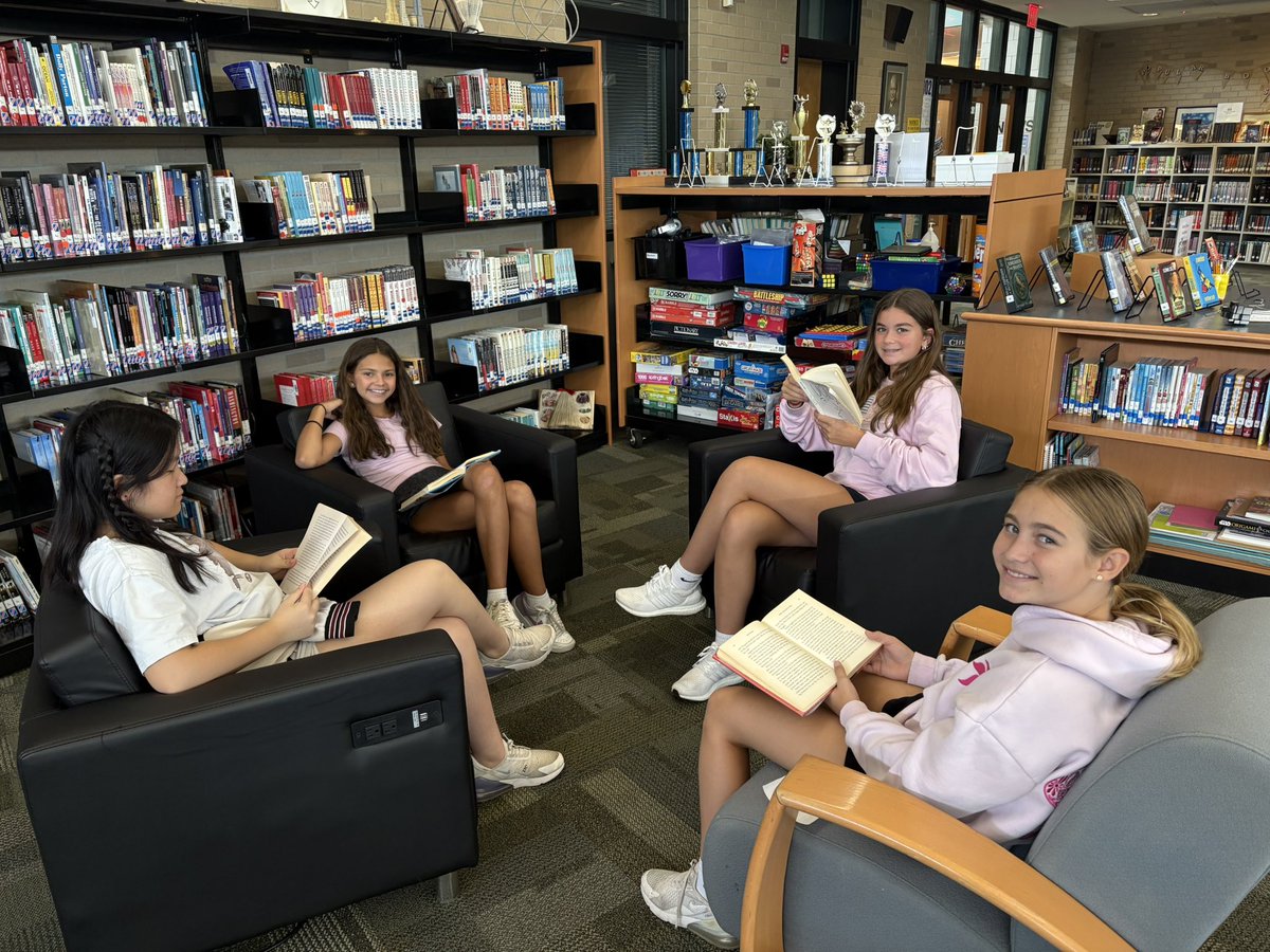 𝙴𝙼𝚂𝙼𝚎𝚍𝚒𝚊 tweet media