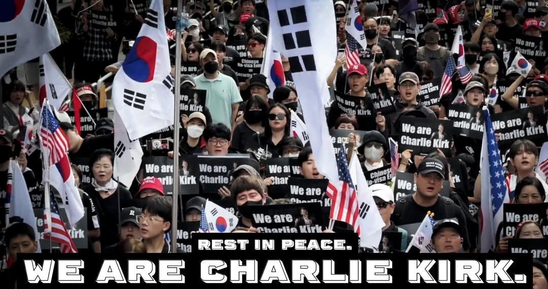Healthy1302's tweet photo. 🇰🇷🇺🇸 Charlie Kirk inspired us all. We are Charlie Kirk. #WeAreCharlieKirk #FreedomTogether #KORUSAlliance @WhiteHouse @realDonaldTrump @POTUS @freeuniv_x https://t.co/8yOxrlMYhB