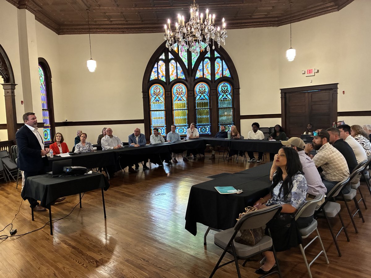 The Board of Mayor and Aldermen appointed a 28-member Steering Committee to guide our new Comprehensive Plan, shaping our growth through 2050. 

This diverse group (pictured at their first meeting) includes residents, business owners, and even high school juniors!