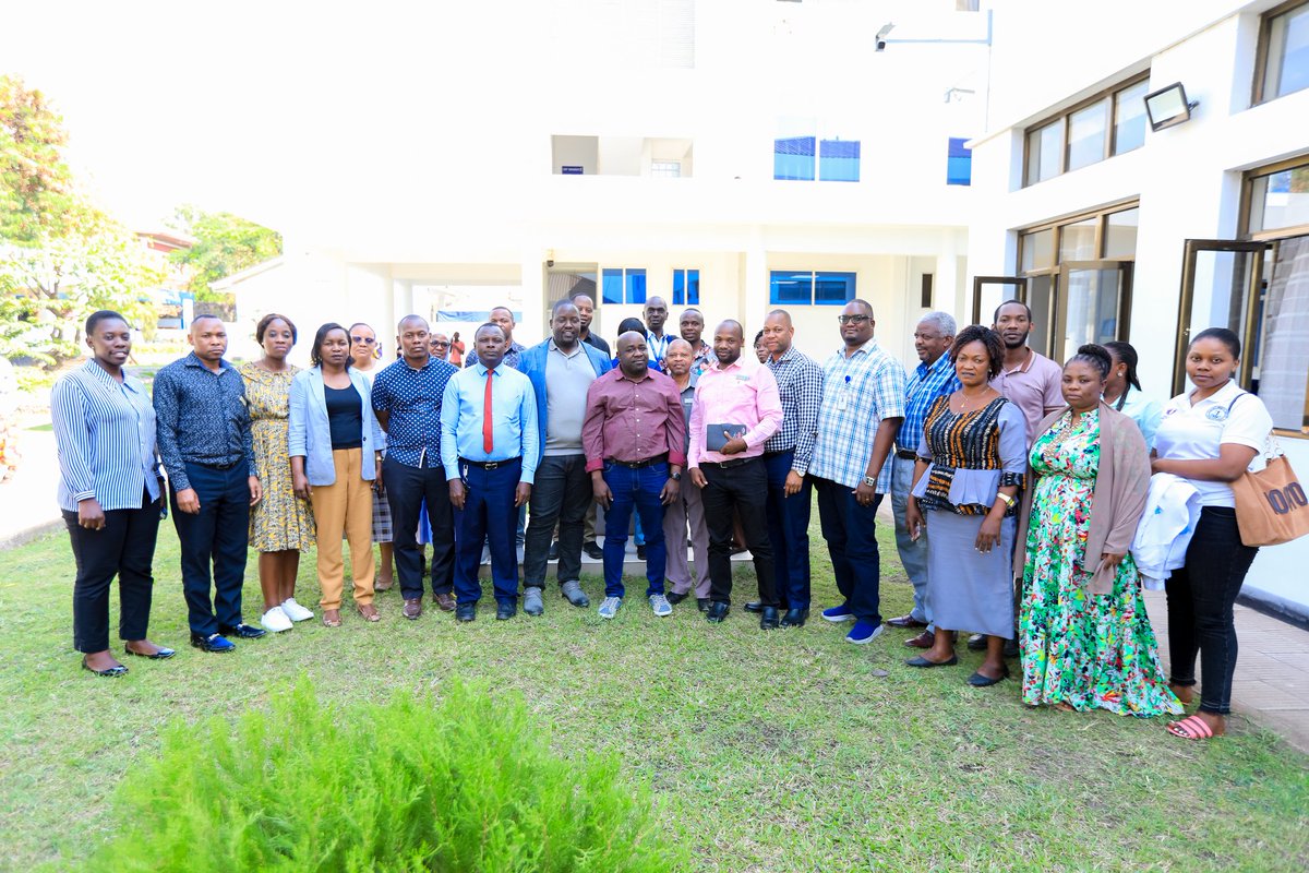 BugandoC's tweet image. Mafunzo ya mfumo wa ufuatiliaji na tathimini kwa watumishi yamehitimishwa rasmi hii leo Septemba 16, 2025 huku yakiwa yamenufaisha Menejimenti pamoja na watumishi wa kada mbalimbali katika Hospitali ya Rufaa ya Kanda Bugando.