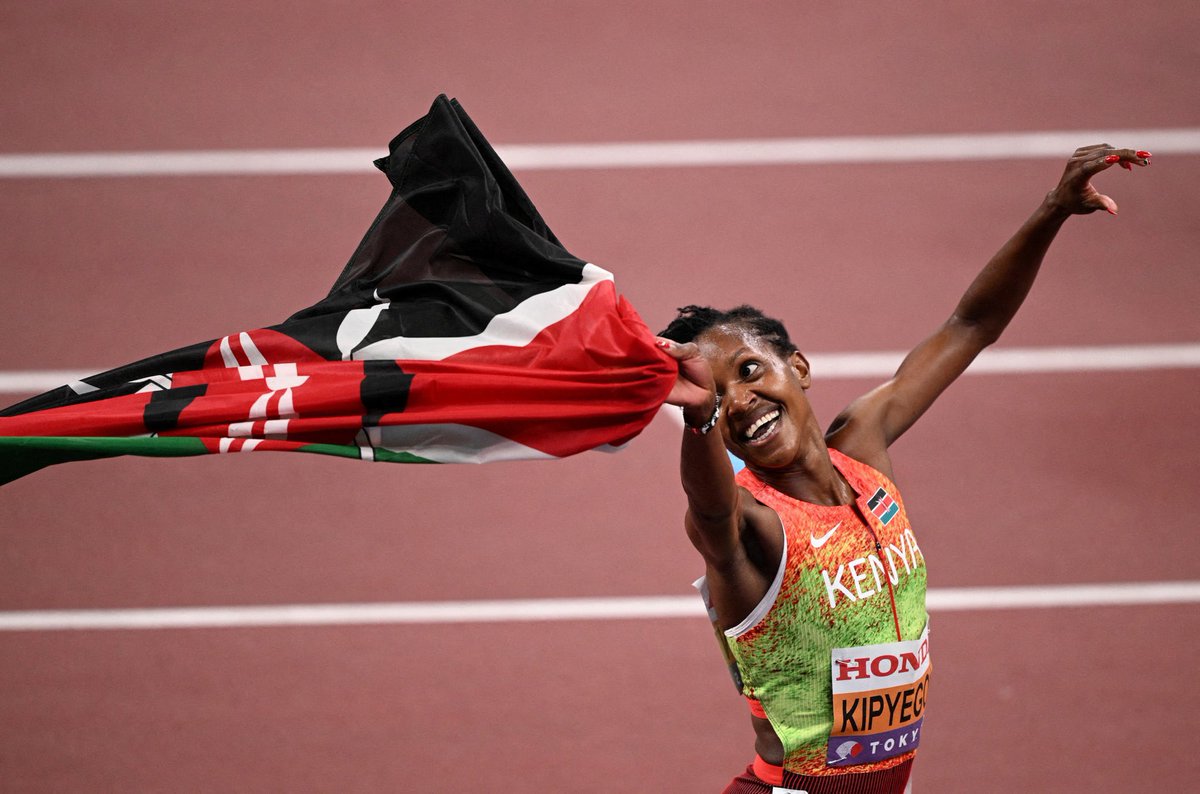 Gideon Odinga (@odinga_gideon) on Twitter photo Always have faith .
Faith ,the strong faith in you !
💟. My golden lady <a href="/Kipyegon_Faith/">Faith Kipyegon, EGH🇰🇪</a> .
Congratulations our faith for flying our flag high. We love you 🇰🇪 Always have faith .
Faith ,the strong faith in you !
💟. My golden lady <a href="/Kipyegon_Faith/">Faith Kipyegon, EGH🇰🇪</a> .
Congratulations our faith for flying our flag high. We love you 🇰🇪