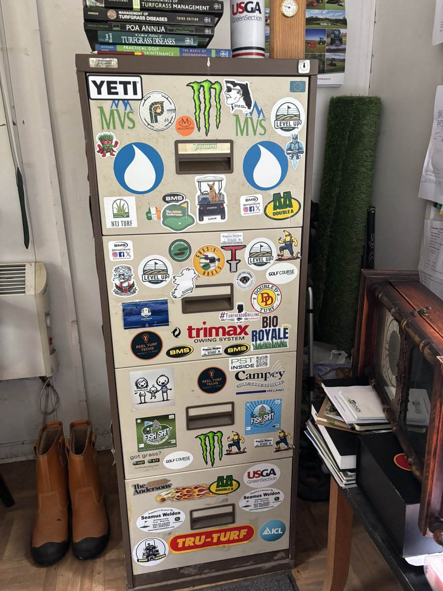 Briand40adare's tweet photo. My sticker collection is coming along , thanks to everyone who has gone to the trouble of sending me some , we are upgrading our canteen /office area in a few weeks so will be adding some more , any other turfies collecting aswell ? https://t.co/qZXqXEQChi