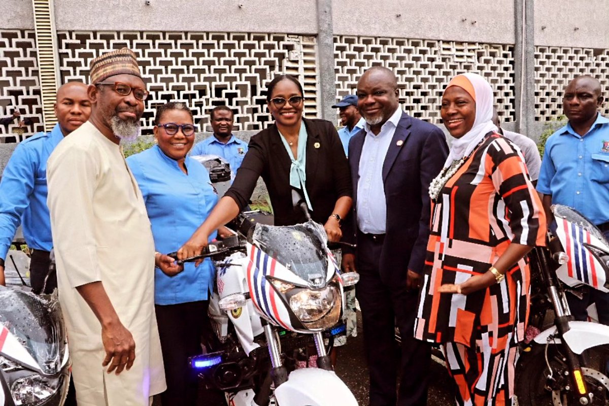 LSMOH's tweet photo. SANWO-OLU BOOSTS EMERGENCY SERVICES WITH 10 NEW AMBULANCE BIKES IN LAGOS

…Lagos Sets Pace with First-of-its-kind Motorcycle Response Units in Nigeria

…Move Targets Faster Response, Better Access, and Life-Saving Interventions

@followlasg @jidesanwoolu @JokeSanwoolu @Mr_JAGs https://t.co/YEs0cFhglT
