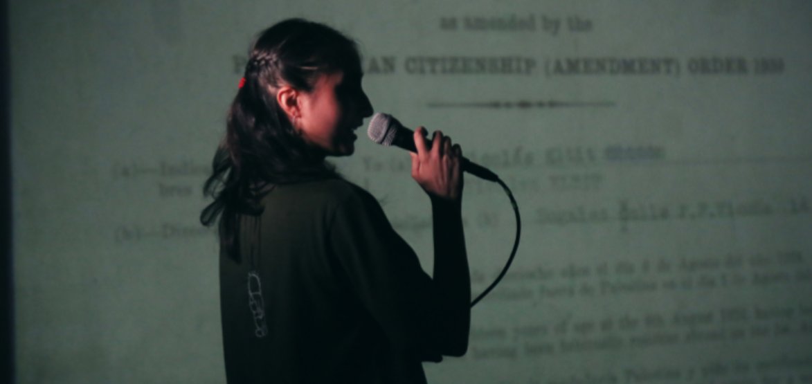 Naime نايمة – Danzar una lengua olvidada.

Un cruce entre danza, documental y conferencia performativa para activar la memoria de la lengua árabe y la herencia palestina.

📅 24 de septiembre – 19:30
🎟 Entrada liberada

👉aecid.es/web/cc-santiag…