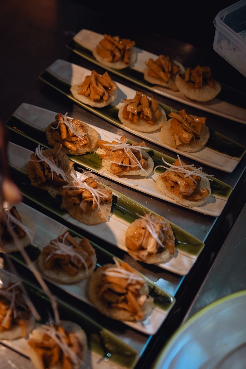 ADERES anuncia el inicio del Restaurant Week Santo Domingo 2025 con más de 120 restaurantes participantes bit.ly/4mgxSpu <a href="/StoDgoHotels/">Santo Domingo Hotels</a> <a href="/AsonahoresRD/">Asonahores</a> <a href="/Aguie_Lendor/">Aguie Lendor</a> <a href="/ADGastronomia/">Academia Dominicana De Gastronomia</a> <a href="/TurismoRD/">Ministerio de Turismo RD</a> <a href="/DavidColladoM/">David Collado</a> <a href="/carlospeguero15/">Carlos Peguero</a> <a href="/Fabethmartinez/">Fabeth Martinez</a> <a href="/FelixReynaE/">Felix Reyna</a> <a href="/ALBERTOCAMINERO/">Alberto Caminero,director Prensa del Presidemte RD</a>