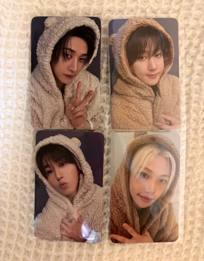 HJ_0320_skz's tweet photo. Stray Kids スキズ  KARMA 
FANSリスパ 店舗 特典 トレカ 交換

譲→バンチャン チャンビン ハン フィリックス

求→同種 ヒョンジン アイエン 

ヒョンジンが決まりしだいアイエン
纏めての交換歓迎します
きちんと読んでない方には返信いたしません
よろしくお願いいたします🙏🏻🍀 https://t.co/qUeM7xEVt2