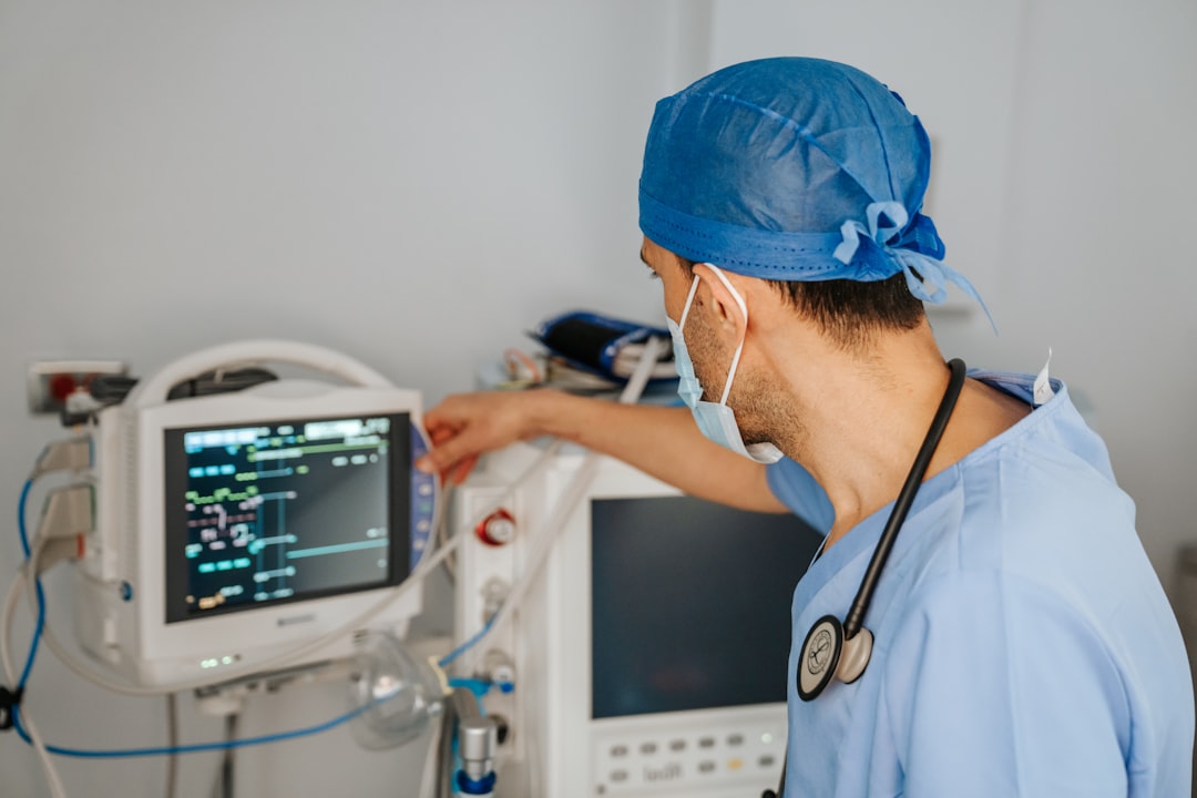 BCFrerichs's tweet photo. AI in healthcare is more than just a tool; it's reshaping patient outcomes and care quality. From diagnostics to treatment, AI supports professionals with precision and tailored care. Ready to explore how it can benefit your organization? [link] https://t.co/by03qiFnsG