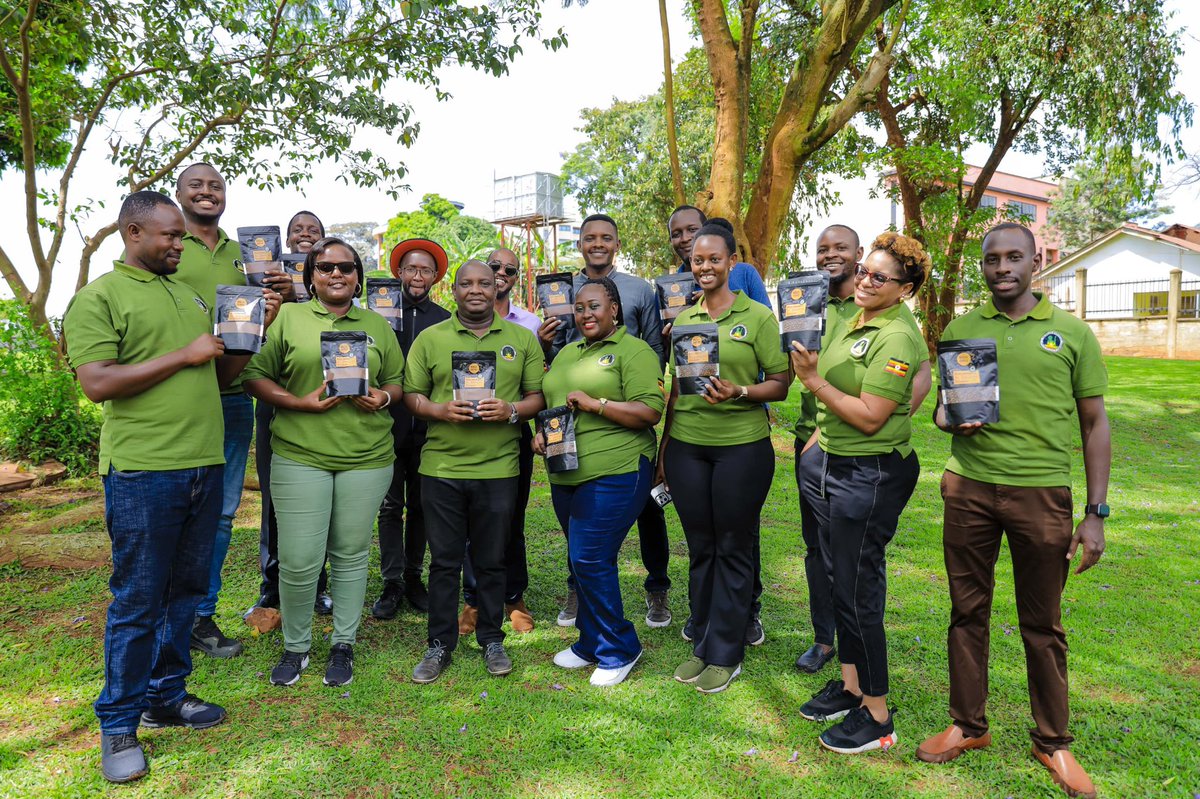 anyangookech's tweet photo. 🌱 From Uganda with Love — Taste the Revolution in Every Sip ☕️🇺🇬

Introducing Mbegu za Mapinduzi: your gateway to premium Ugandan coffee – bold, smooth, and bursting with rich, chocolatey notes.

Grown in volcanic soils and harvested with care by local farmers, this isn’t just coffee – it’s a story of heritage, transformation, and empowerment. ✨

Join the movement. Drink with purpose.
#MbeguZaMapinduzi – Seeds of Revolution.

#UgandanCoffee #CoffeeLovers #AfricanExcellence #FromSoilToSip #SpecialtyCoffee #DrinkWithPurpose #MbeguMoments