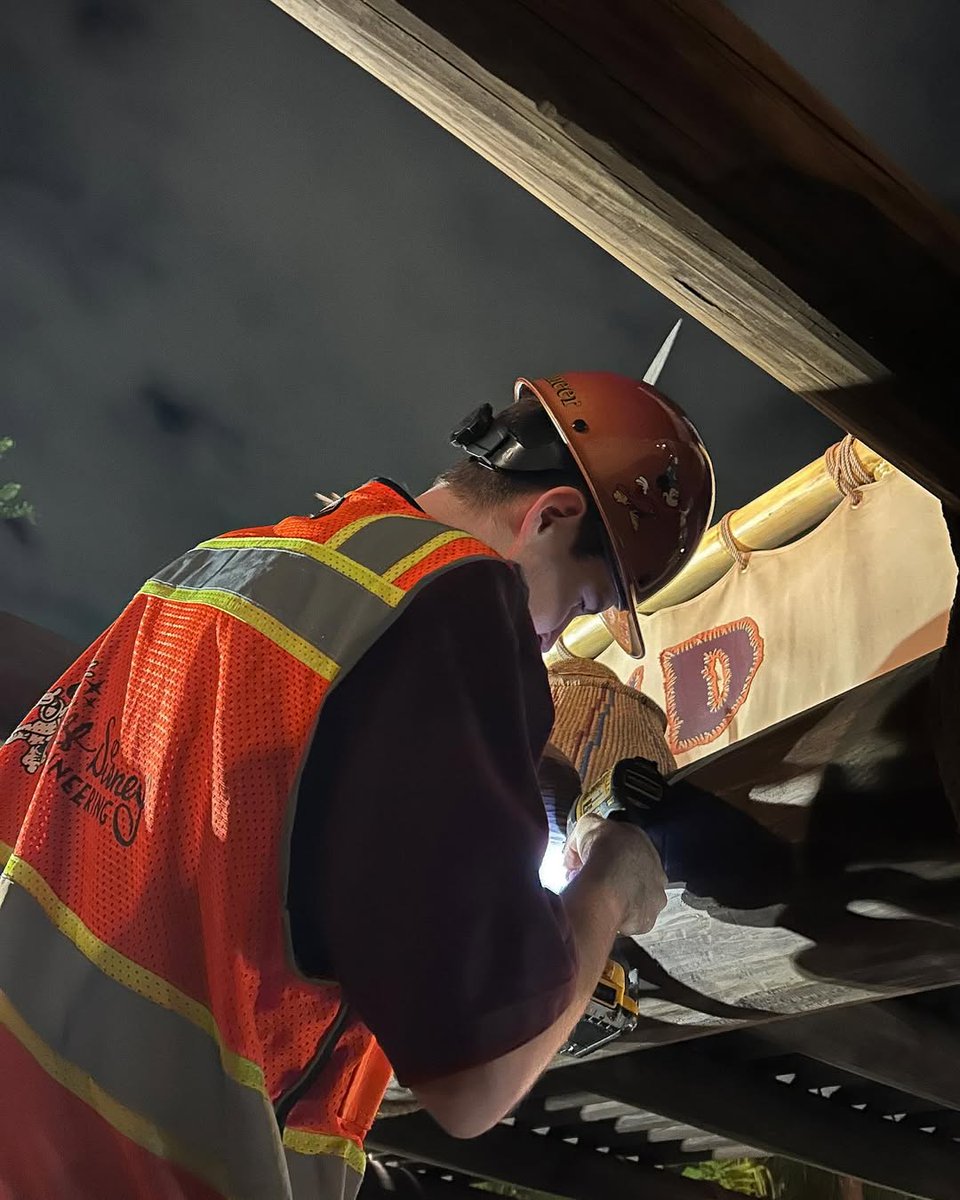 Drew Smith tweet media