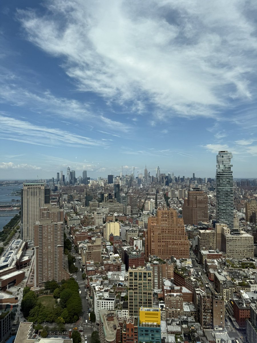 An early user and customer of <a href="/ArtifactOffcial/">Artifact AI</a> have decided to join our team

I get so excited by moments like this. Is this what PMF feels like?