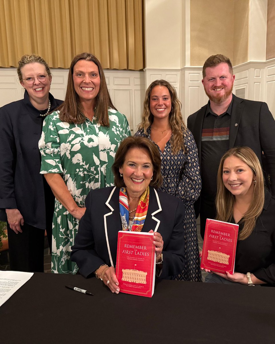 Honored to visit <a href="/SweetBriaredu/">Sweet Briar College</a> for a discussion on Remember the First Ladies with Dean Lisa Powell. Inspiring to engage students on leadership, legacy &amp; the evolving role of First Ladies. #America250 #RememberTheFirstLadies