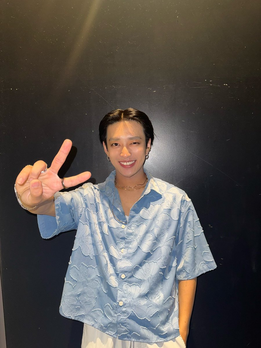 njs_shuta's tweet image. 音楽劇場 横浜1000CLUB
ありがとうございました🔥

久々の5人LIVEやったけど、やっぱ、最高やったなあ！！！😆
たっつんおかえり！

日々応援してくださる皆さんに感謝の気持ちを込めて、これからもステージに立ち続けます👊🏻

次回のLIVEも今日を越える。

#NJS #NEWJPNSWING #森重秀太