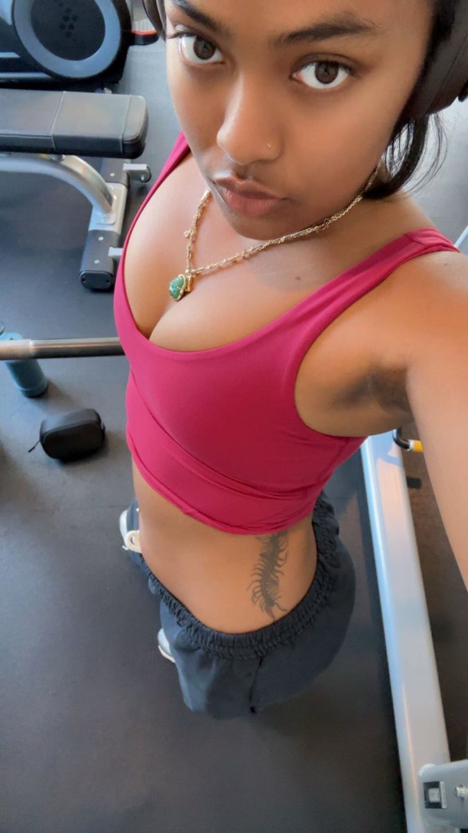 Yana (@derpydump) on Twitter photo 