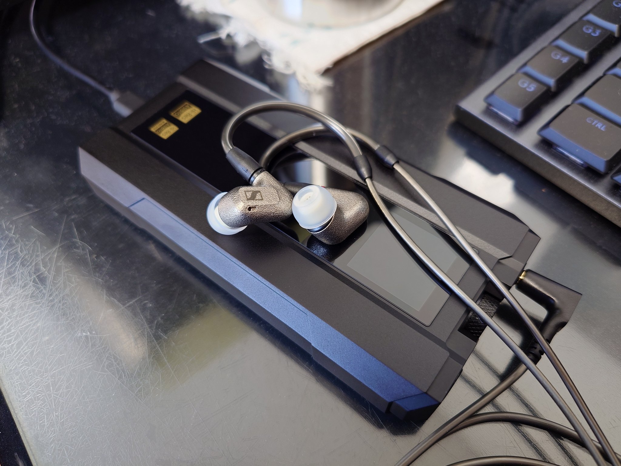 FiiO KA5【新品未開封】【匿名配送】 Amazon | FiiO KA5 FIO-KA5-B 【国内正規店販売品・シリアル