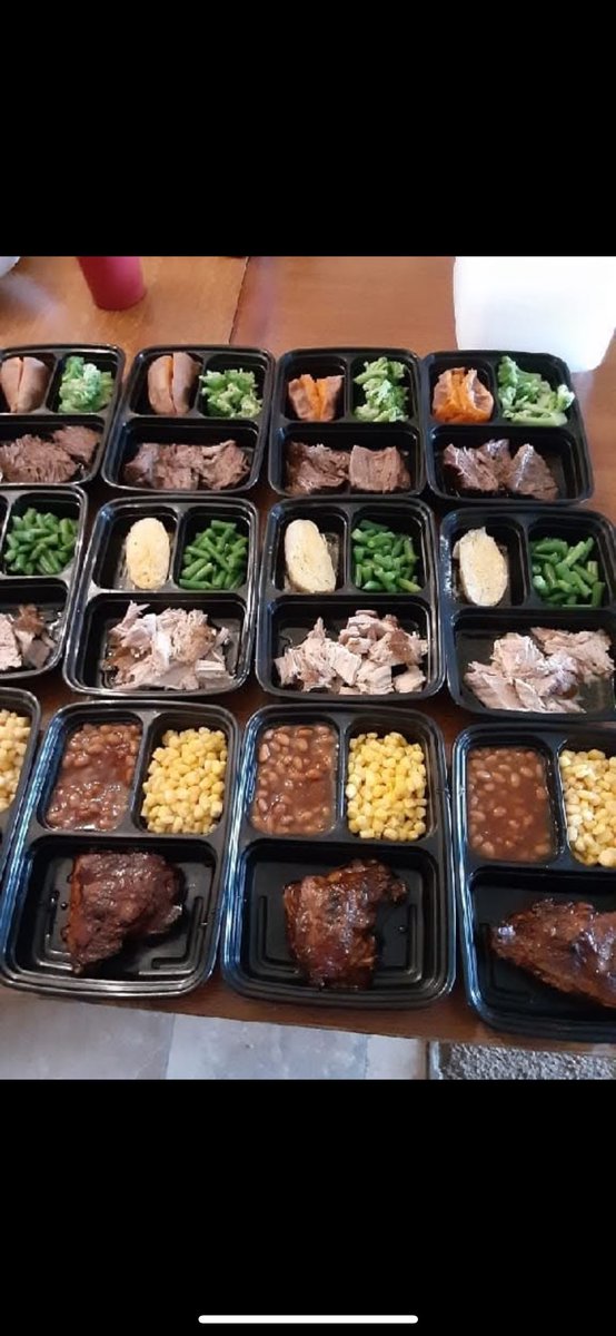 Fueling the grind 💪🍴 Staying disciplined on and off the field—eating right, training hard, keeping faith. DBs don’t just get built in the weight room, it’s a lifestyle. #thehardenway