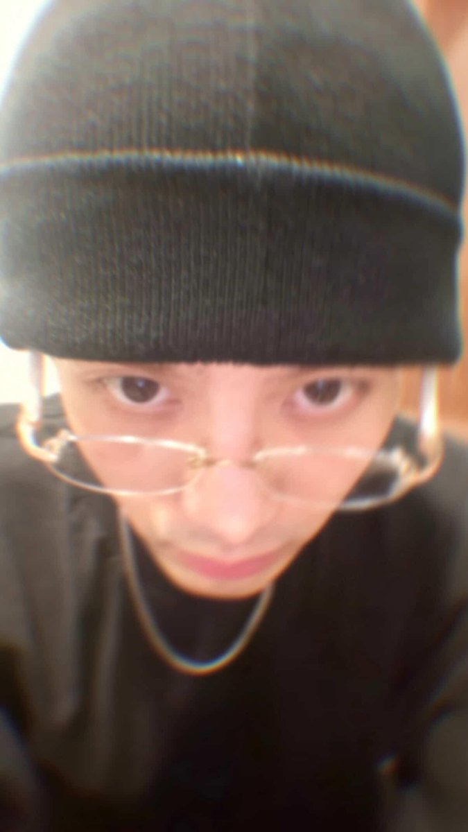 JacksonWGlobal's tweet image. 📣 Jackson Wang now has an official WhatsApp Channel and a Snapchat for fans!
Follow and stay tuned for more! 🤩

🔗 whatsapp.com/channel/0029Vb…
🔗 snapchat.com/t/3V34X3Yv